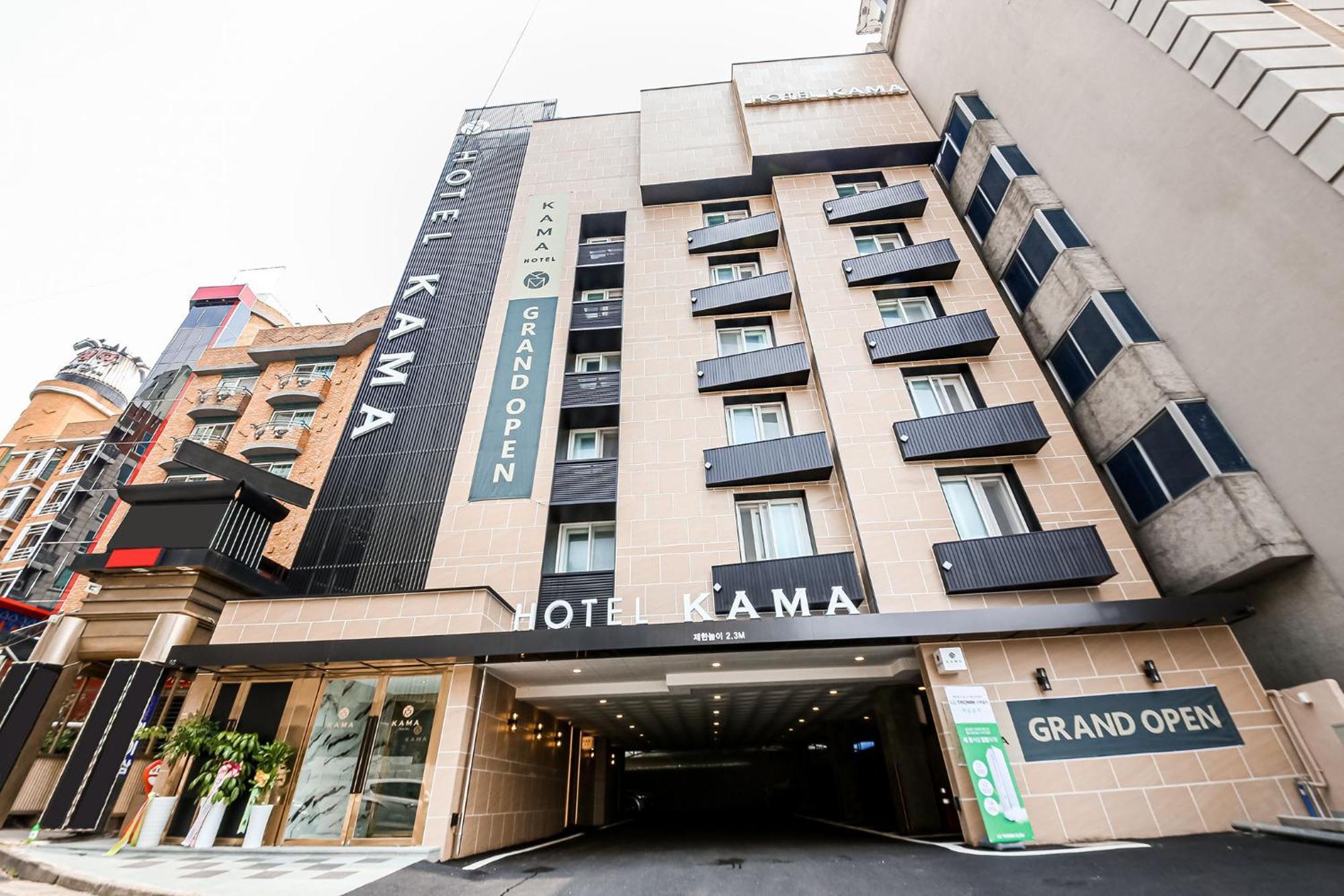 Kama Hotel Jeonju Esterno foto